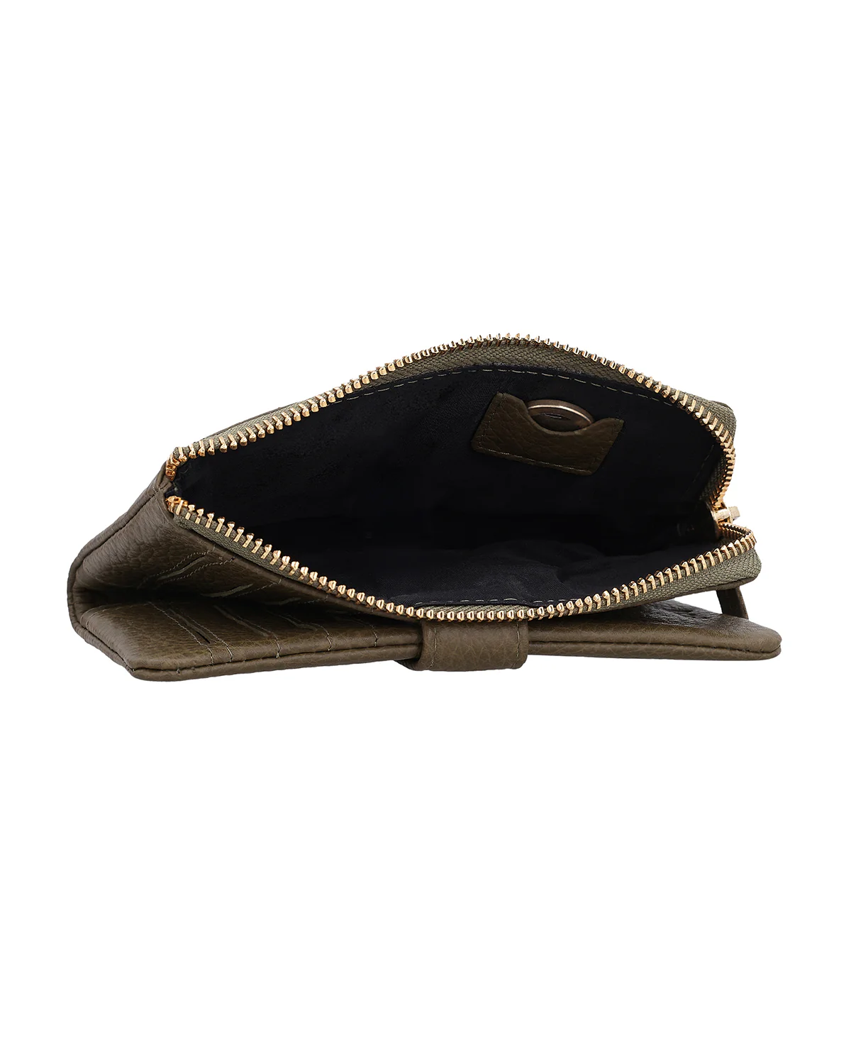 Levi - Image 6